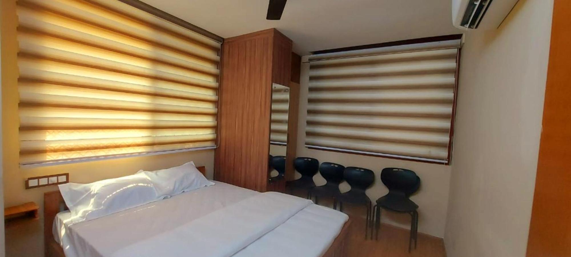 Oasis Homestay Kochi Buitenkant foto