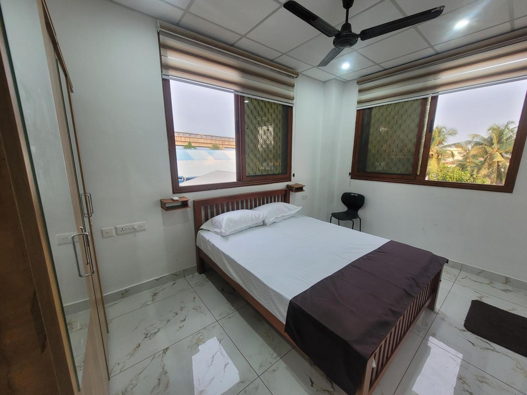 Oasis Homestay Kochi Buitenkant foto