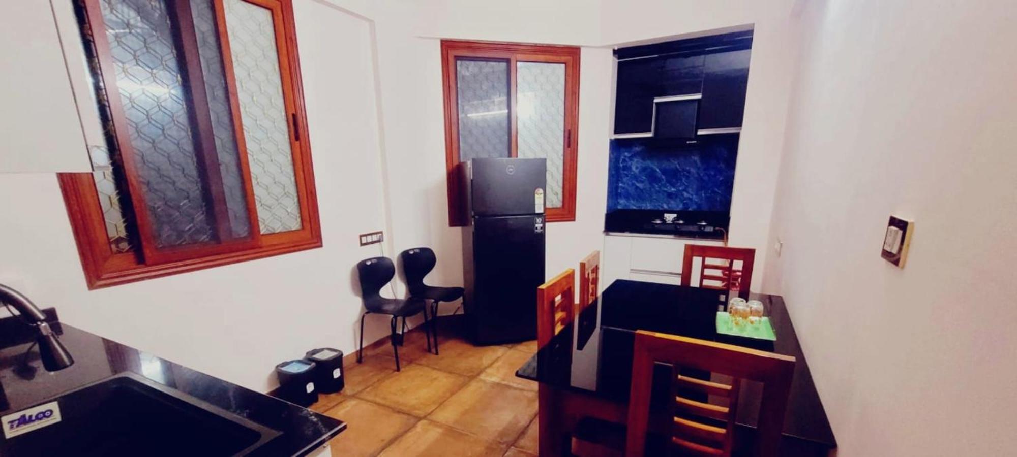 Oasis Homestay Kochi Buitenkant foto